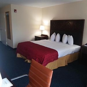 King Room Mobility Access or Non-Smoking